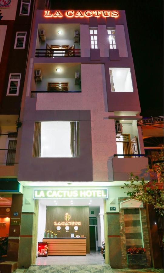 La Cactus Hotel 1 Quy Nhon Bagian luar foto